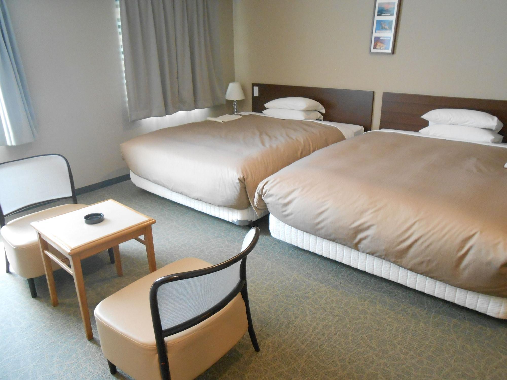 Hotel Crown Hills Sendai Aobadori מראה חיצוני תמונה