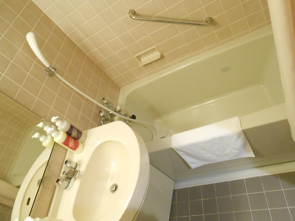 Hotel Crown Hills Sendai Aobadori מראה חיצוני תמונה
